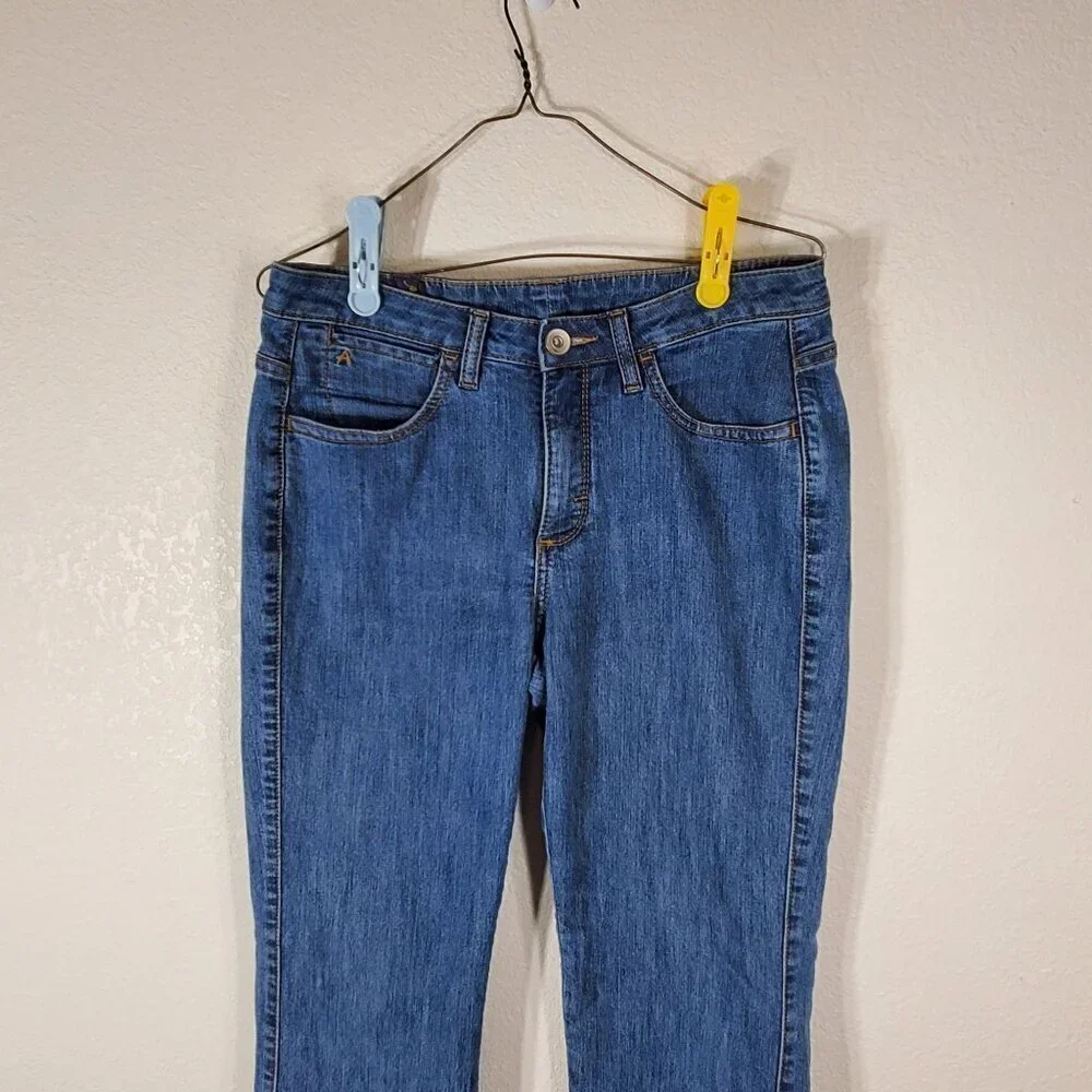 Wrangler Womens Aura Classic Blue Denim Jeans Average Fit 32x31